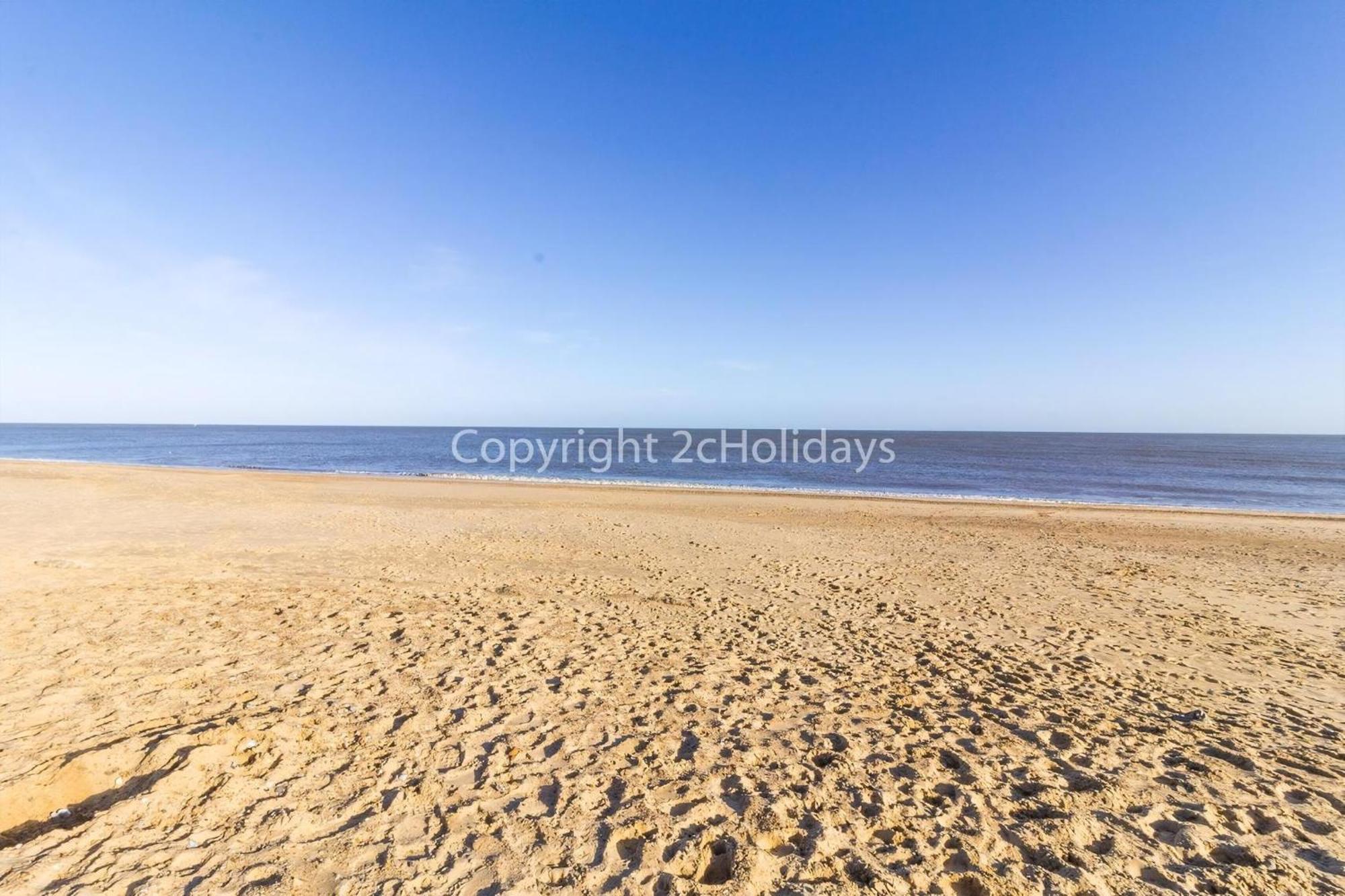 Lovely 5 Berth Chalet In The Coastal Village Of Hemsby Ref 18164B Exterior photo